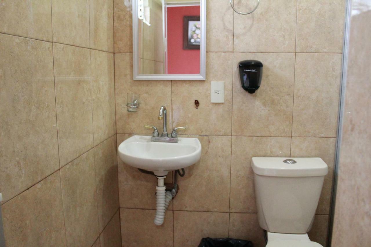 Hotel Casablanca Tuxtla Тустла-Гутьеррес Экстерьер фото